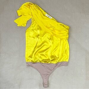 Amanda Uprichard Yellow Silk Carolina Bodysuit. Women’s Size Medium